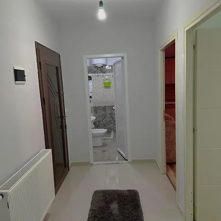 M Apartment 2 With Balcony Peshkopi